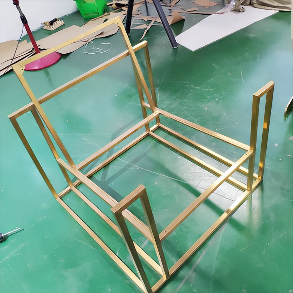 铁艺家具(铁艺家具的优缺点)